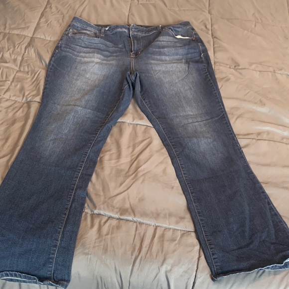 1822 Denim Denim - Classic Blue flare Women's Jeans